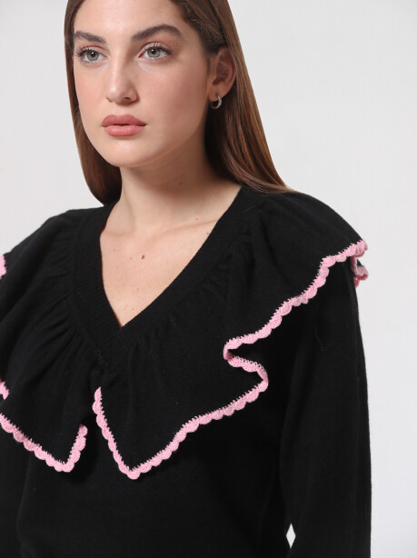 V-neck sweater with 100% cashmere decoration - 6