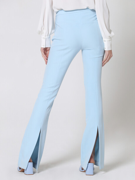 Fluid trousers with back slit - 3