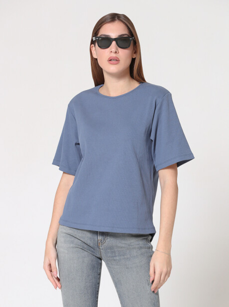 T hot sale shirt spalline